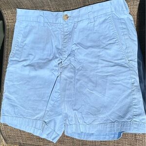 Vineyard Vines shorts